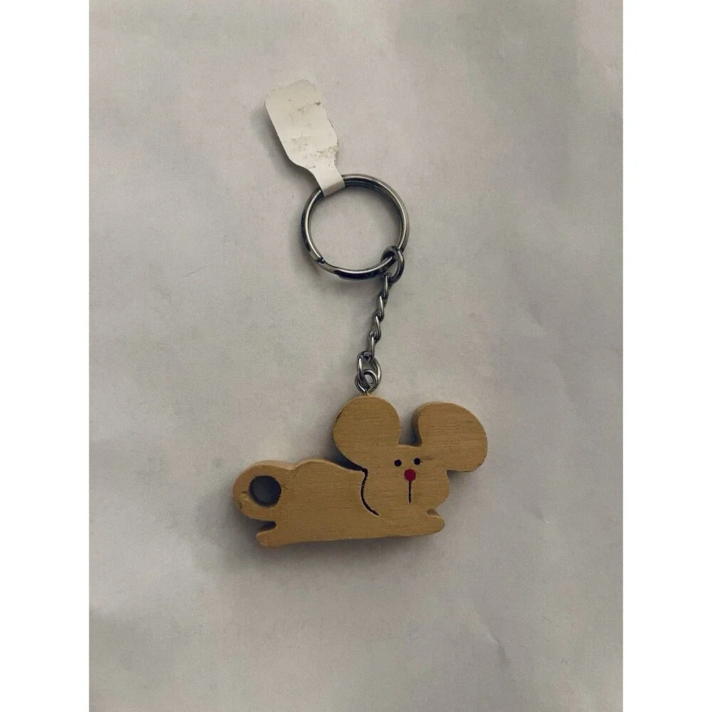 VINTAGE AVON Wooden Mouse Keychain Novelty Animal Keyring Cute Charm